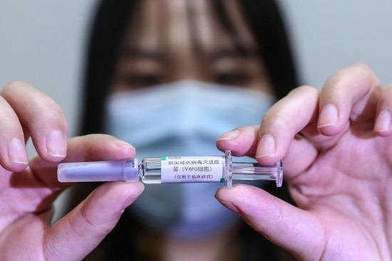 Una empresa de China probará su vacuna experimental en militares
