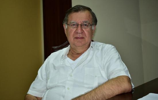La UTM niega la destitución de su rector, Vicente Véliz