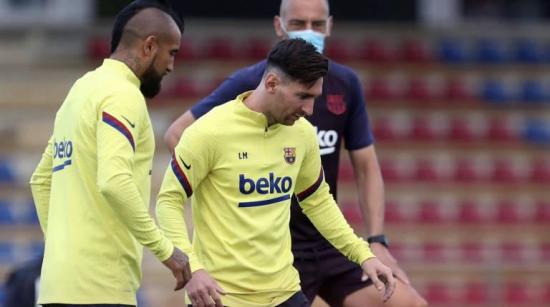 Un Barcelona con urgencias visita a Villarreal invicto que mira a Champions