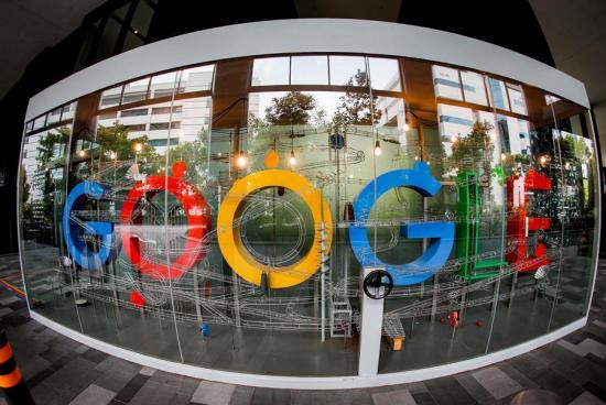 Google invertirá 10.000 millones de dólares para la digitalización de India