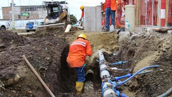 MANTA: Mejoramiento de redes de agua tomará tres semanas en la calle Olivia Miranda