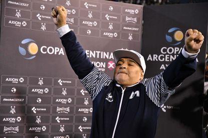 La Conmebol inicia junto a Maradona y Dani Alves la campaña solidaria 'Juntos por Sudamérica'