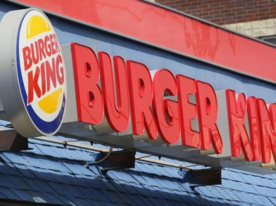Hombre mata de un tiro a empleado de Burger King porque tardaba mucho con la comida