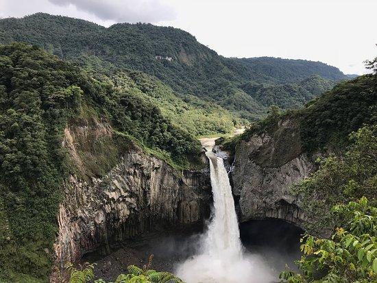 Ecuador empieza a abrir sus reservas turística tras cinco meses de pandemia