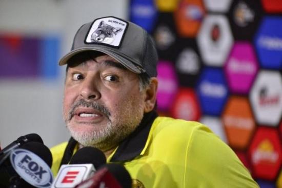 Maradona sonríe por la vuelta de los entrenamientos en Argentina