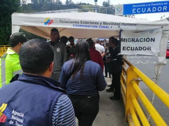 Venezolanos en Ecuador piden prórroga para tramitar visado humanitario