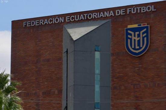 Federación de Ecuador analiza nombre de nuevo DT y hace cambios en directorio