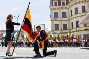 Este Año El Juramento A La Bandera Será De Forma Virtual | El Diario ...