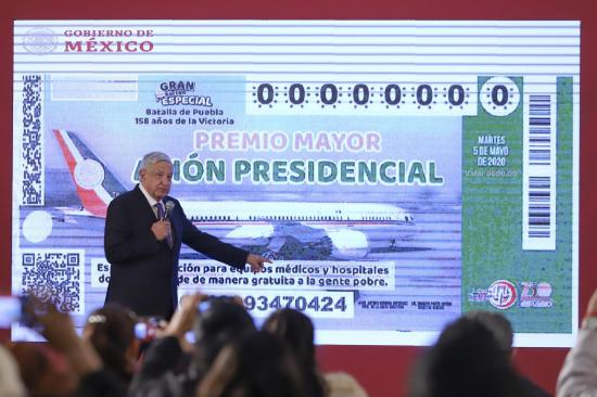 López Obrador califica de ''éxito'' el sorteo del avión y afirma que ya hay una propuesta de compra