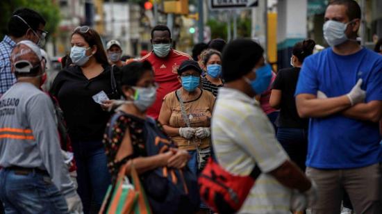 Ecuador reporta 125.620 positivos y 7.288 fallecidos por la covid-19