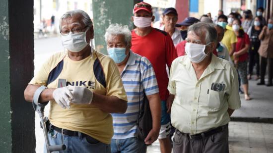 Ecuador reporta 126.419 positivos y 7.296 fallecidos por la COVID-19