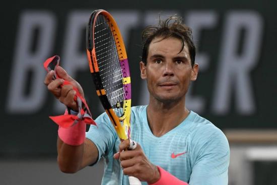 Nadal y Muguruza superan la primera ronda de Roland Garros
