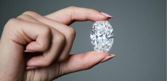 Subastan un diamante ''perfecto'' de 102 quilates por 13,4 millones de dólares