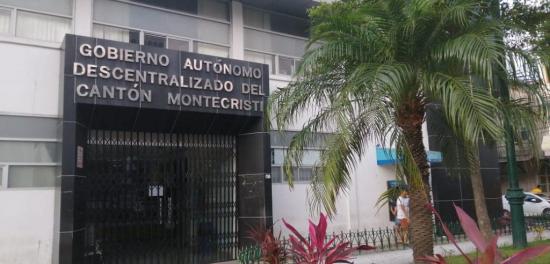 La fiscalía provincial pidió formular cargos a exalcalde de Montecristi