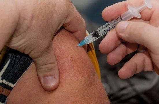 México sufre robo de 10.100 vacunas contra la influenza que iban en un camión