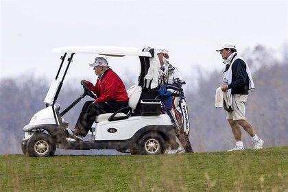 Trump abandona la cumbre del G20 para irse a jugar al golf