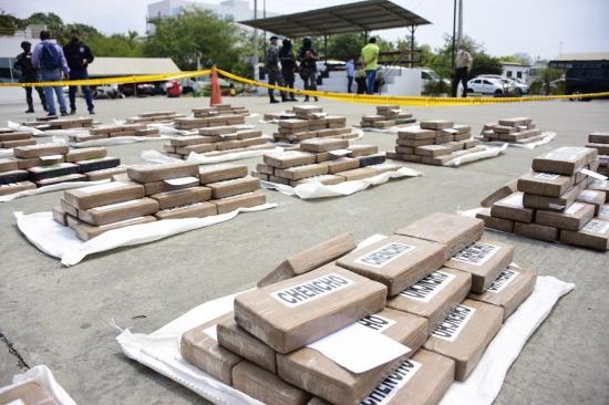 Policías encontraron más de una tonelada de droga en San Vicente