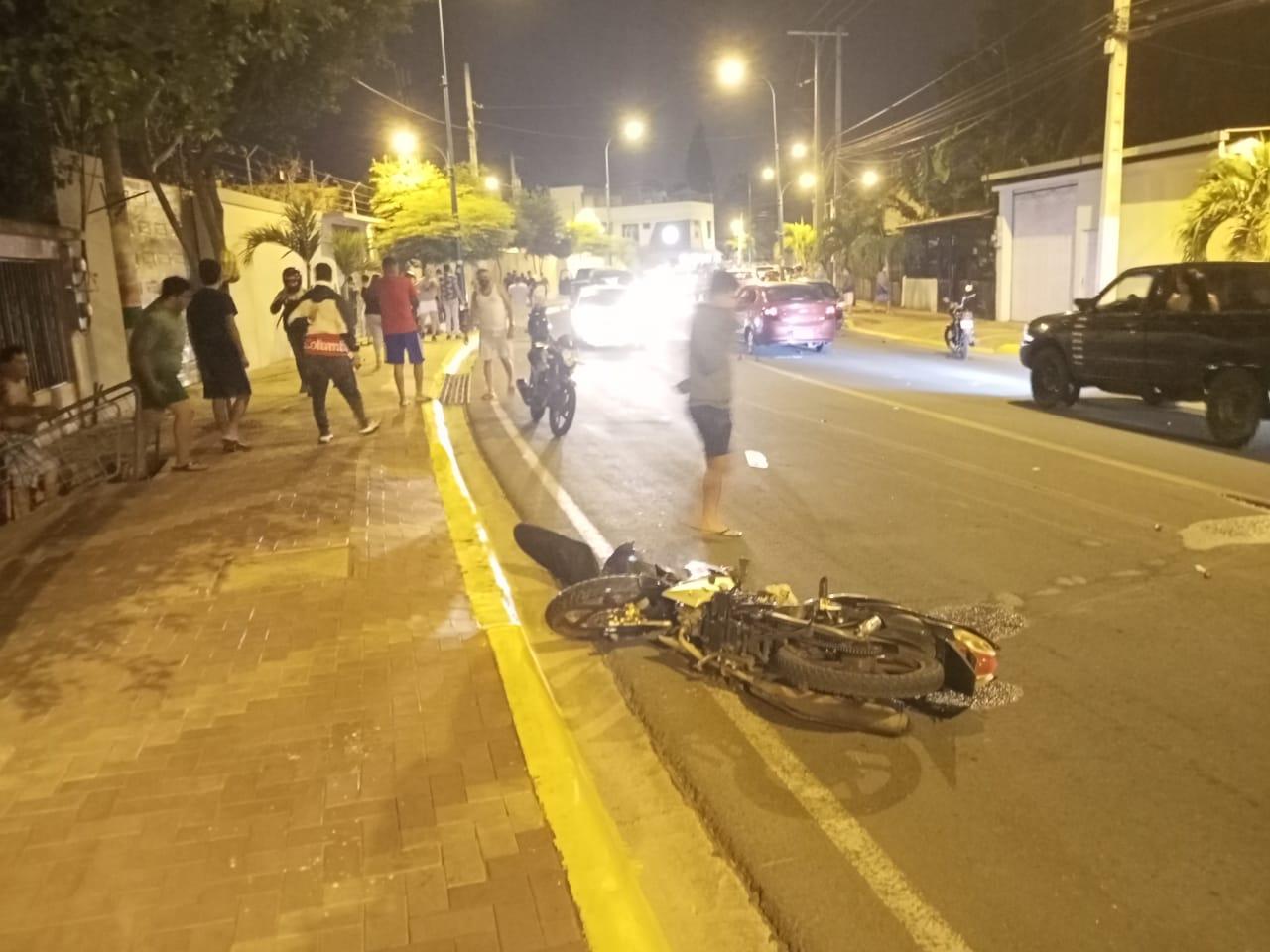 Mujer Que Murió En Accidente De Tránsito En La Avenida 5 De Junio Deja Dos Menores En La 8576