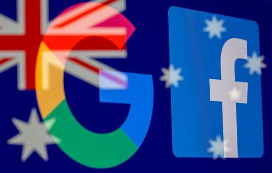 Australia aprueba ley pionera para que Google y Facebook paguen por noticias