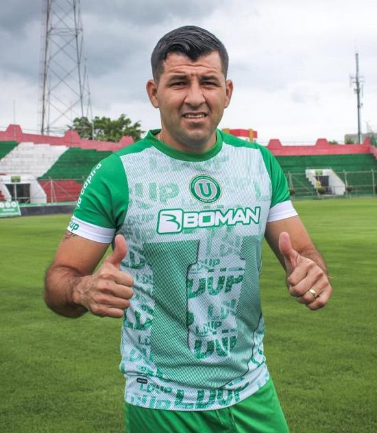 Hugo Vélez, 'el capitán', va por la temporada 12 en Liga de Portoviejo