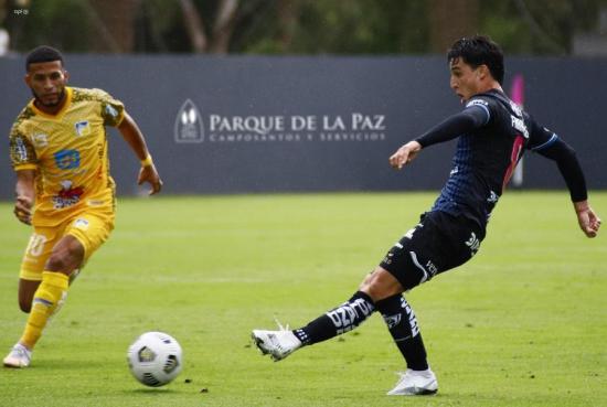 Independiente del Valle vence a Delfín por 2-0 en el estreno de su nueva casa