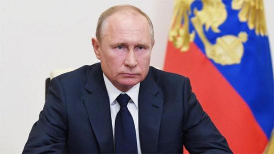 Putin anuncia que este martes se vacunará contra el Covid-19